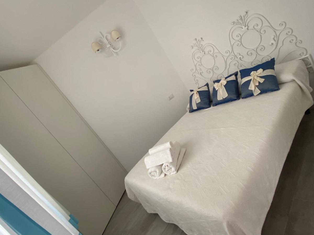 La Casa Sull'Acqua Villa Olbia Eksteriør bilde